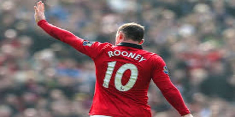 麦克拉伦的双重角色：经验回归与战略重塑-爱游戏体育