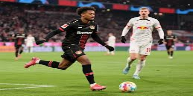 埃格巴利与伯利：从合作到微妙分歧-爱游戏体育