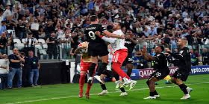 皇马惊险补时绝平顿涅茨克矿工：战术博弈揭秘-爱游戏体育