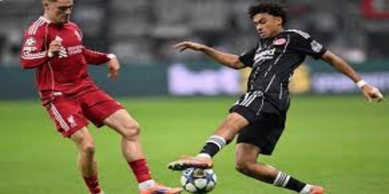 伊布的支点价值—爱游戏体育还原关键进球逻辑- 爱游戏体育