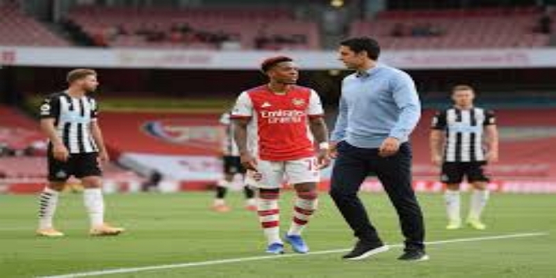 拉尔森与绍森德联：明星光环下的现实鸿沟 - 多宝体育