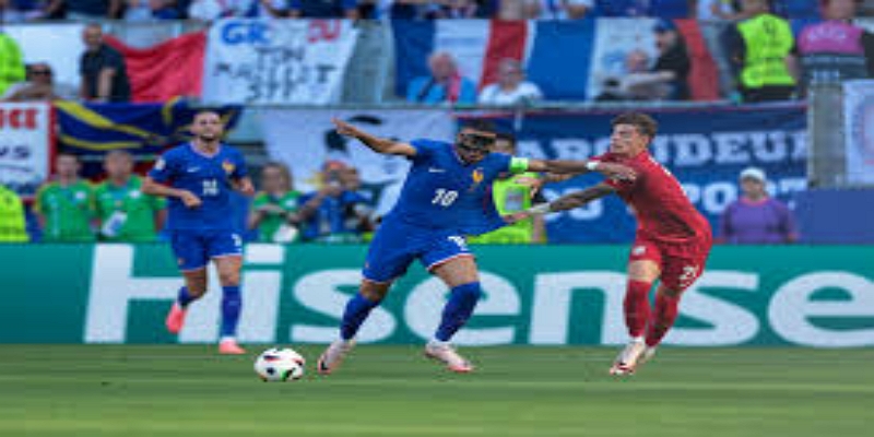 爱游戏体育战术复盘：朗尼克“高强度足球”的全面胜利-爱游戏体育