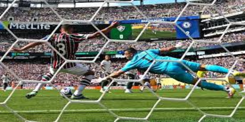 爱游戏体育战术拆解-门将与中场调整暗藏玄机- 爱游戏体育