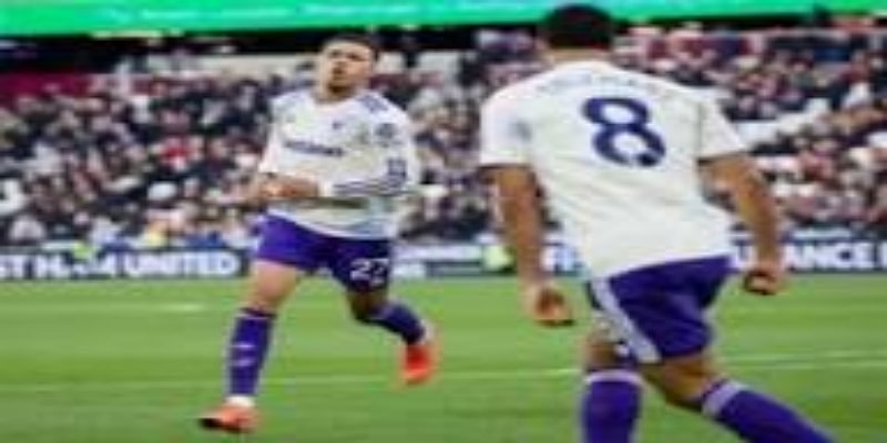 爱游戏体育战术视角：戴奇如何用残阵完成保级任务-爱游戏体育