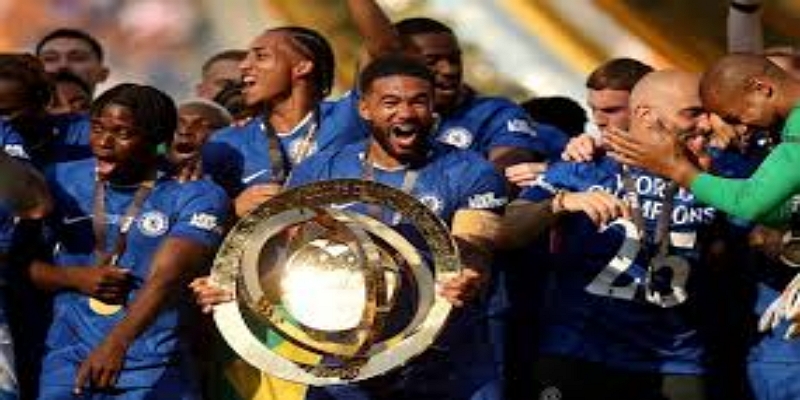 爱游戏体育观察-新援全面入选，锋线换代正式启动- 爱游戏体育