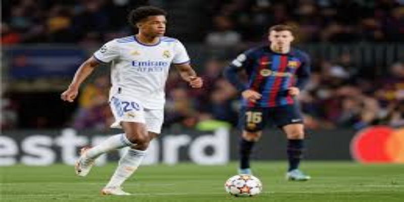 舆论反弹与道歉风暴：足球界的信任裂痕-爱游戏体育