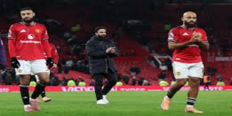 阿根廷飞翼抵达卡灵顿：英超夏窗最具分量的签约之一-爱游戏体育