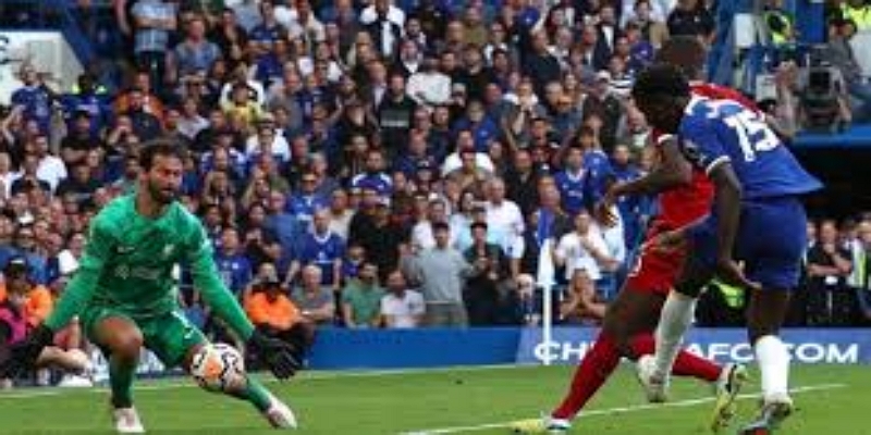 切尔西的转会战略与未来规划- 爱游戏体育