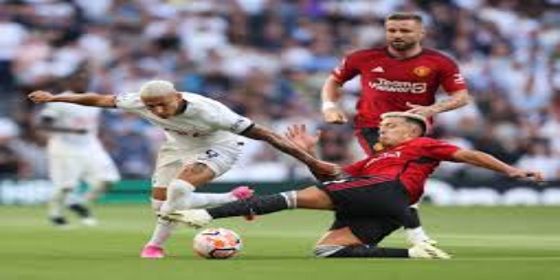 热刺高压逼抢，快速反击制胜-爱游戏体育