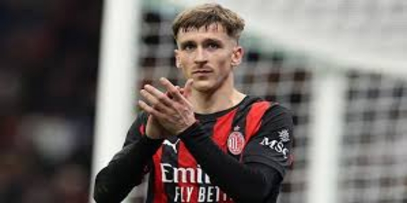 中欧体育收购AC米兰：贝卢斯科尼时代的终结与新时代的起航 - 爱游戏体育