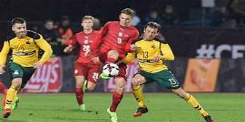 哥伦比亚 vs 希腊：防守大战一触即发 -爱游戏体育