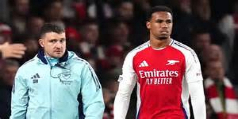 惊险时刻：球星智勇双全化解危机-爱游戏体育