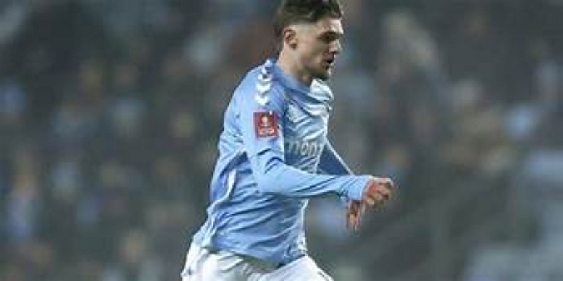 爱游戏体育三大关键分析：比赛转折与核心因素-爱游戏体育